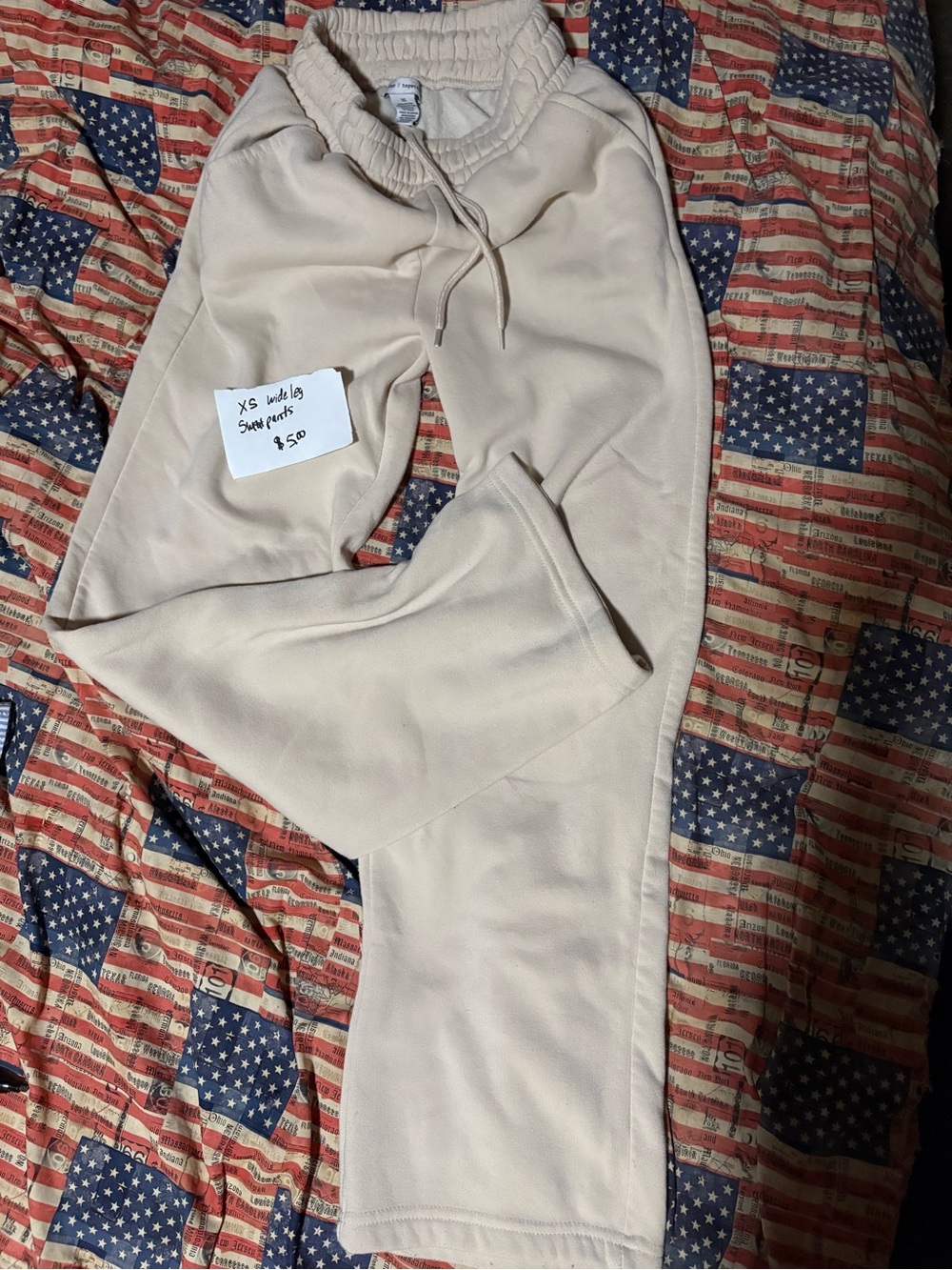 Kids Cream Fleece Sweatpants - Neutral Comfort
